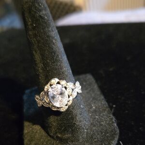 Pretty Crystals Ring, 6.5